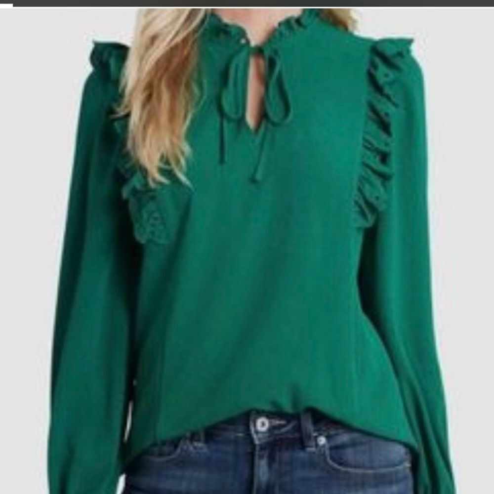 NWT CeCe green, long sleeve ruffle tie, neck blouse L